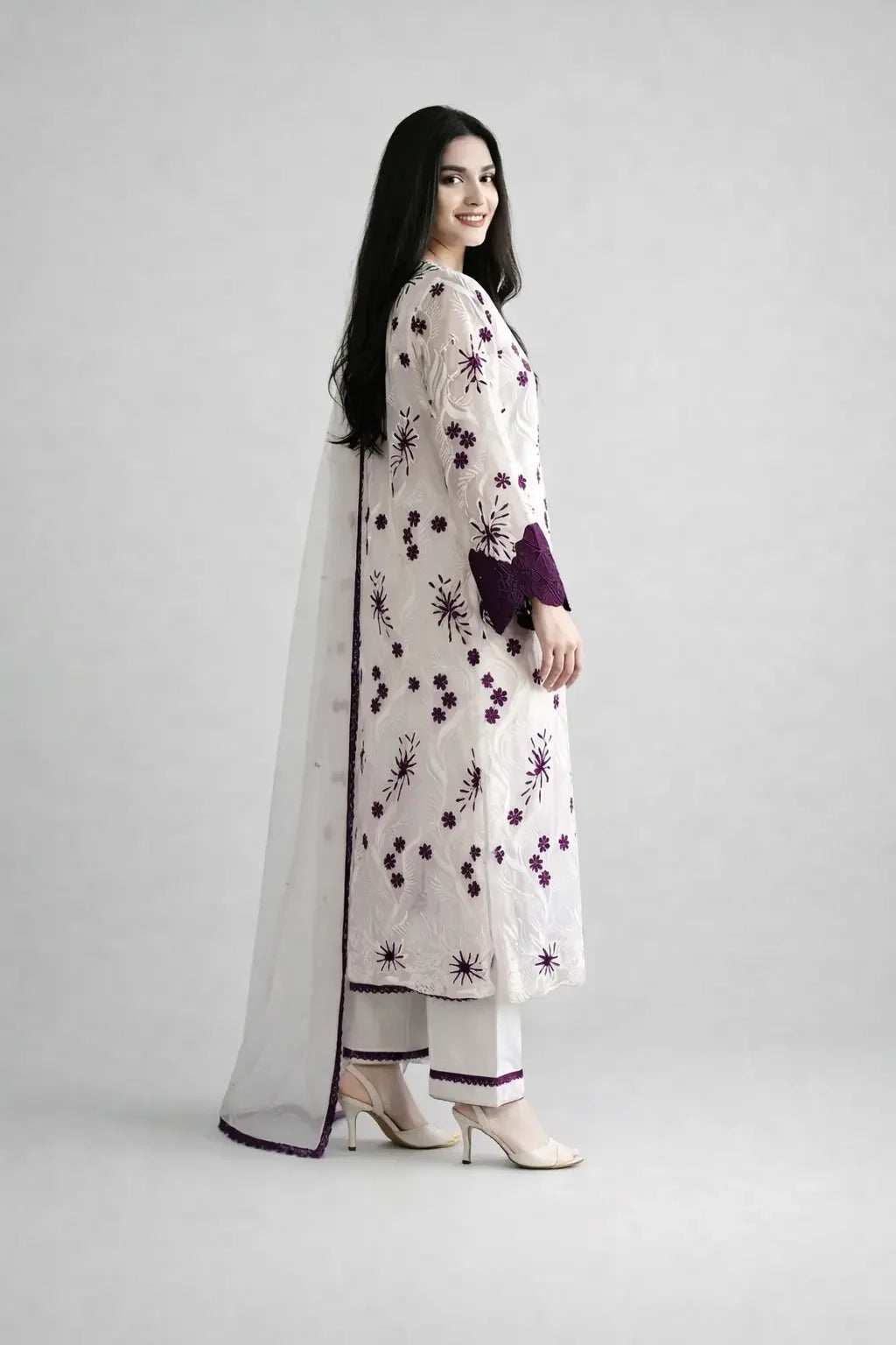 Purple Stone – Luxury Suit Sundar Style