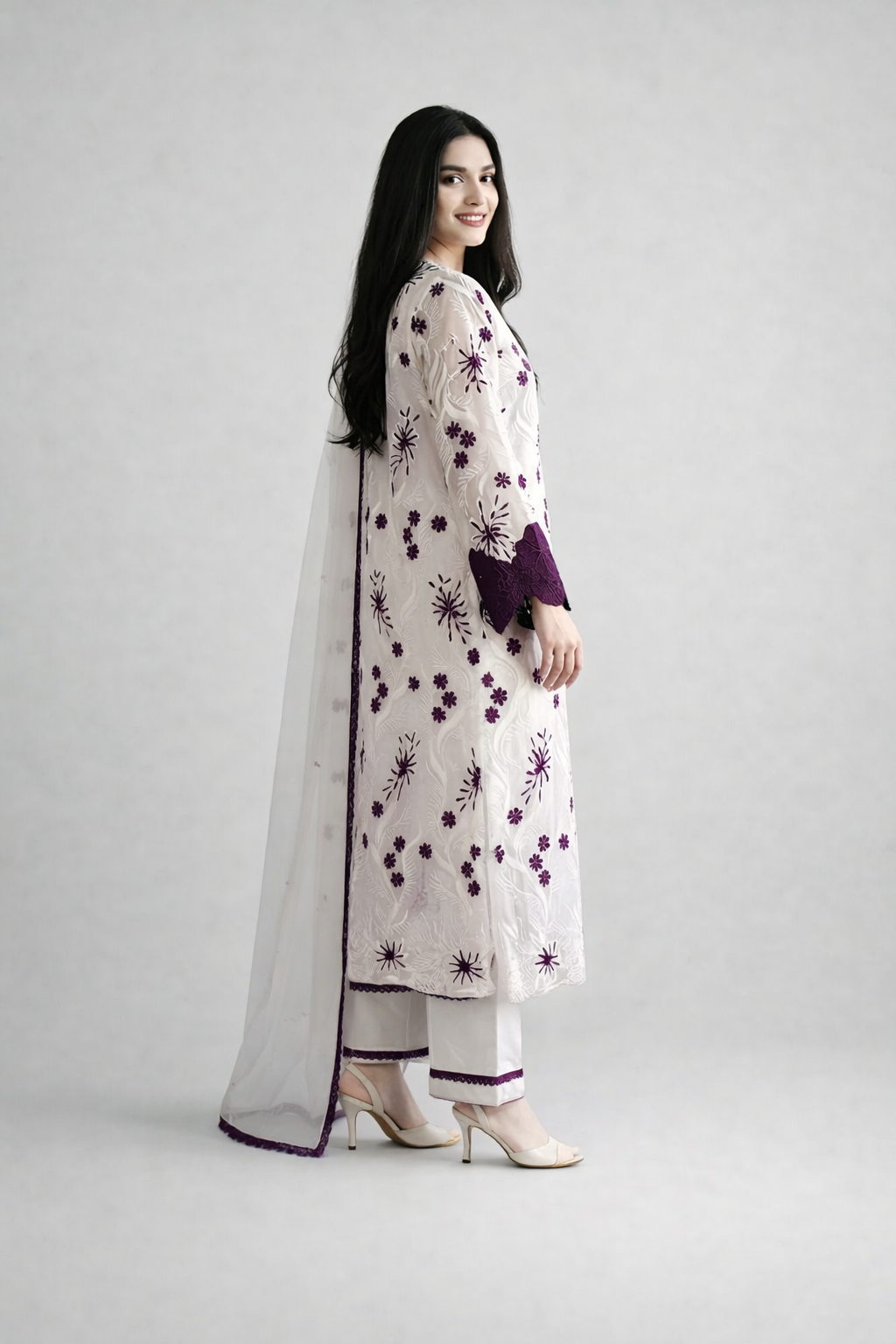 Purple Stone – Luxury Suit